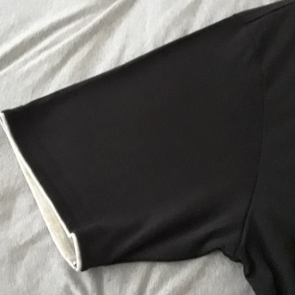 Sweater - Picture 4 of 4